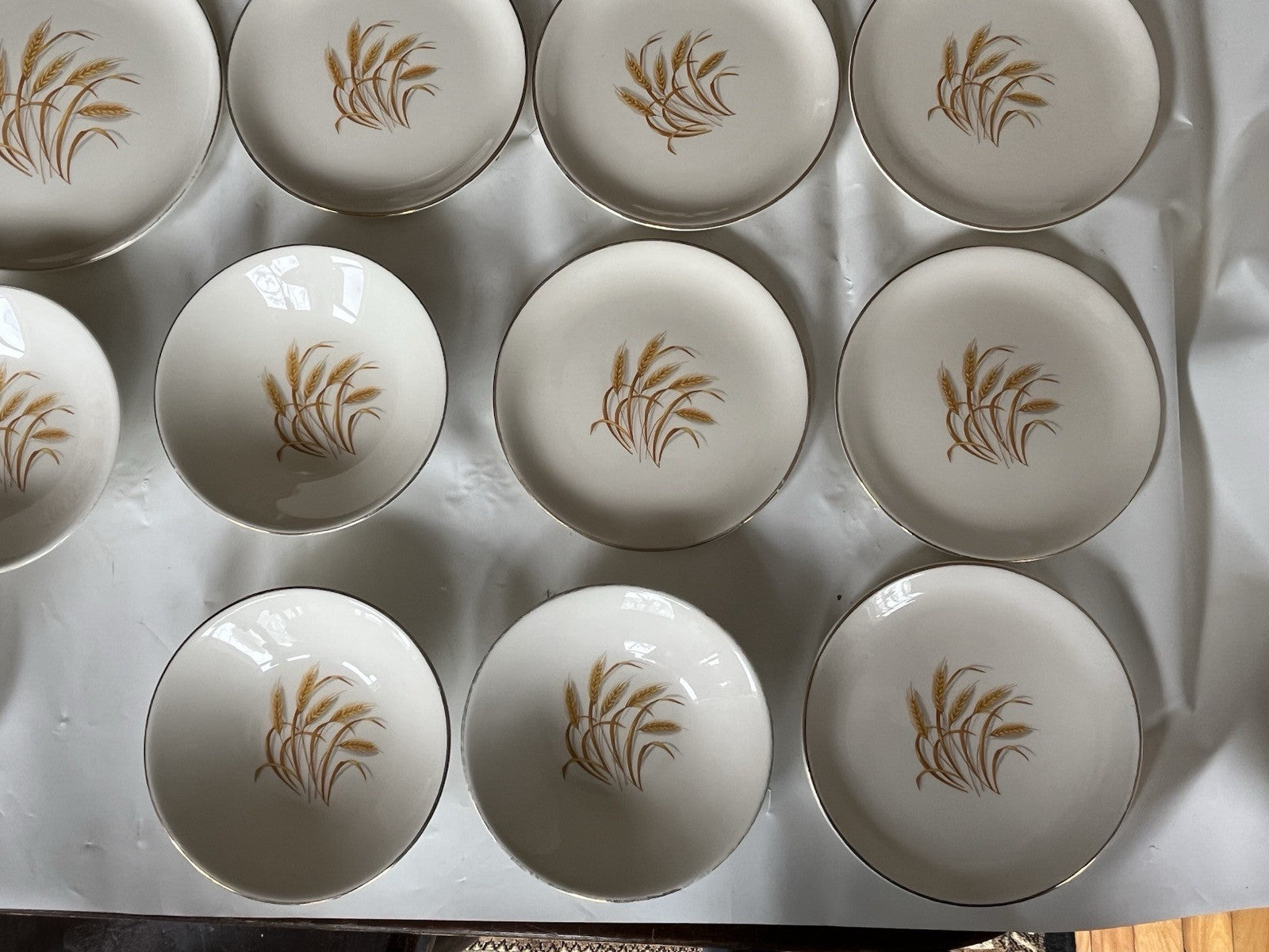 Homer Laughlin Mixed LotGolden Wheat Gold Trim Plates Bowls Serving Dish 23 Pc