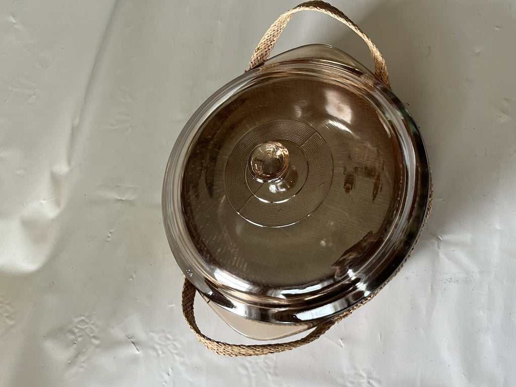 Vintage Glasbake Jeanette Iridescent J514 2 Qt Casserole W Woven Carrier Basket
