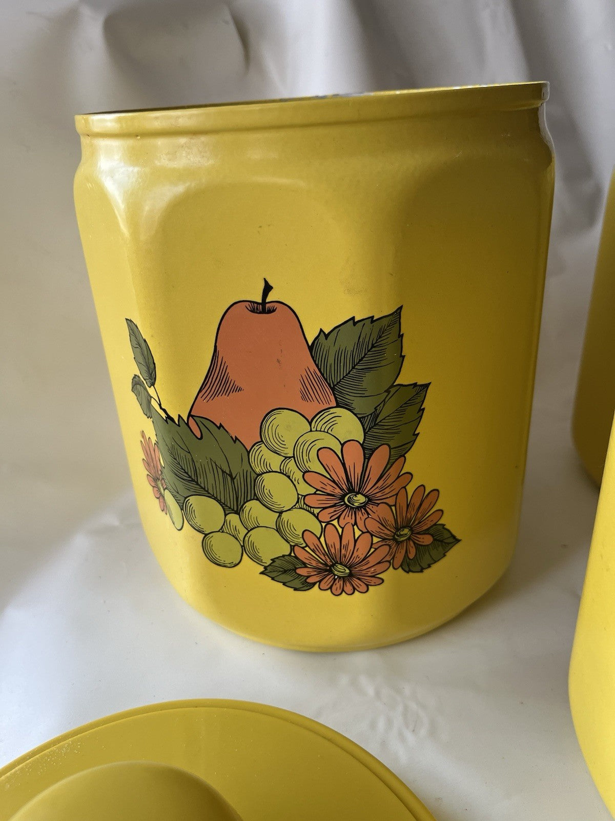 Vintage Kromex Faceted Aluminum 4 Canister Set Yellow Fruit Floral Plastic Lids