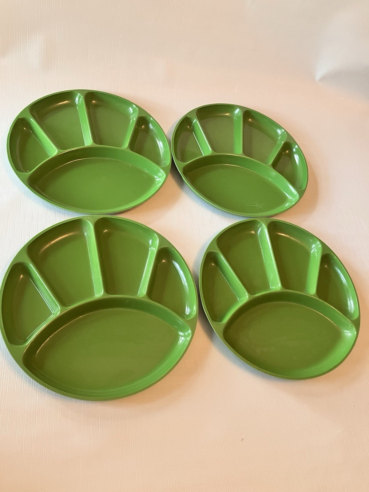 4-Vintage 9" Green Melamine Plastic Divided Snack Fondue Sushi Plates~Japan