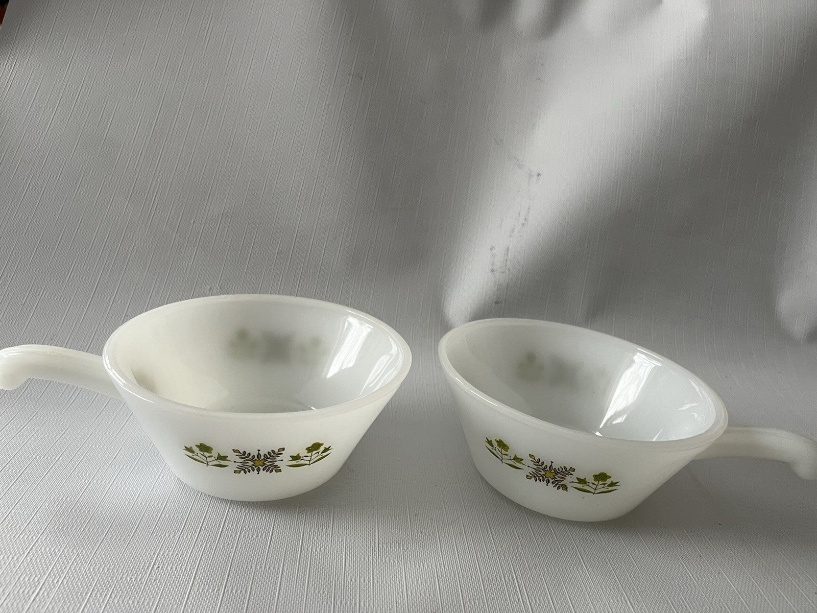 Vintage Anchor Hocking Fire king Green Meadow Soup Bowls/Bread Pan