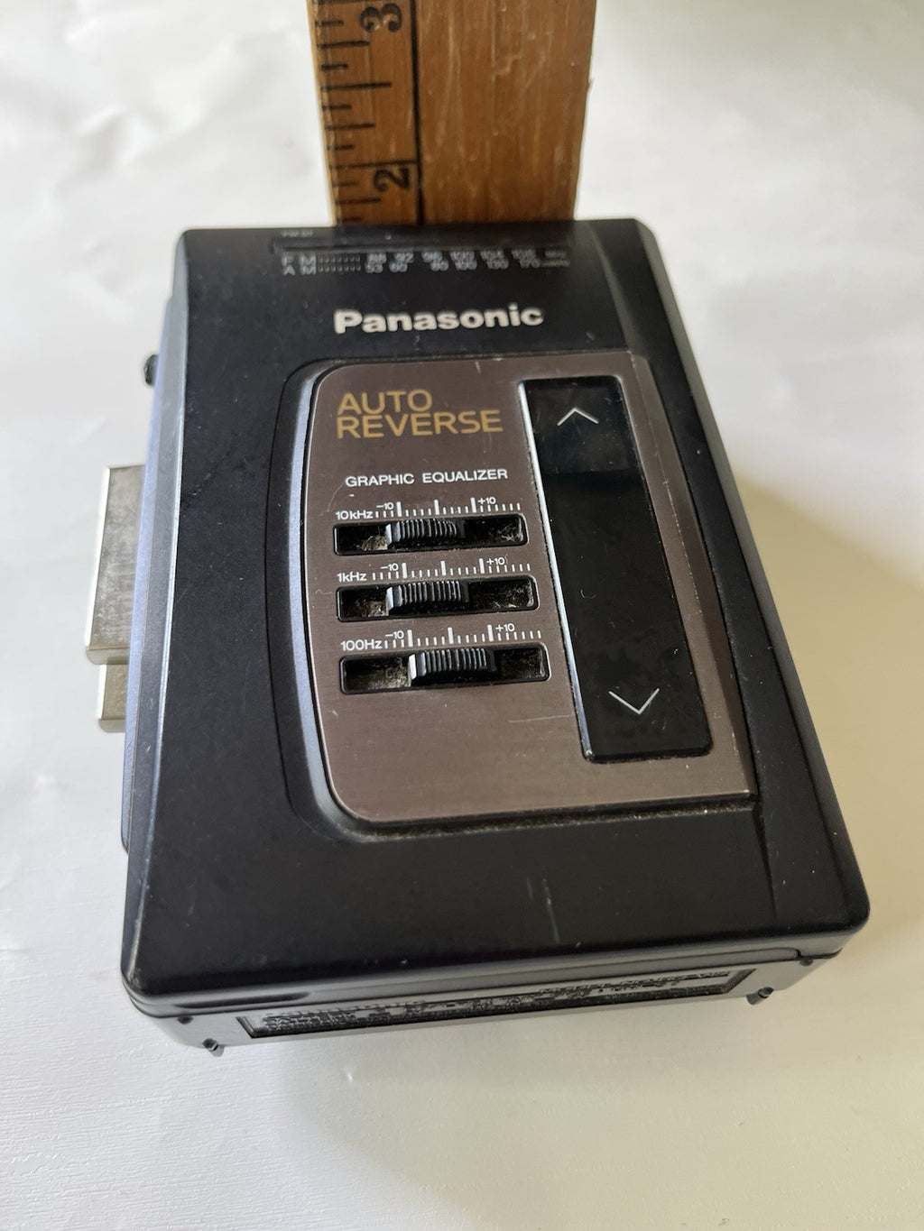 Panasonic RQ-V151  Portable AM / FM / Auto Reverse Cassette Player Works!!