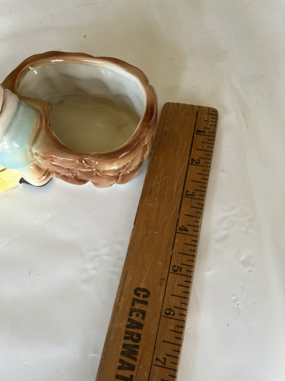Vintage Kissing Couple Ceramic Planter Hand Painted Boy/Girl. Gold Accent EVC