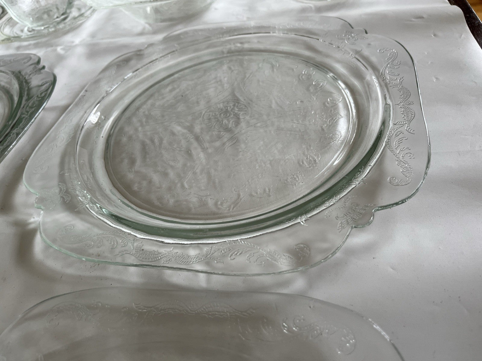 Federal Glass Clear Depression Etched Dinner Plates, Bowls, Cup/saucer 16 Piece