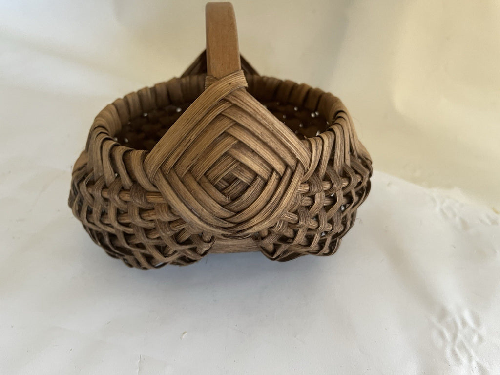 Vintage Small Buttocks Basket; 6x3” EVC