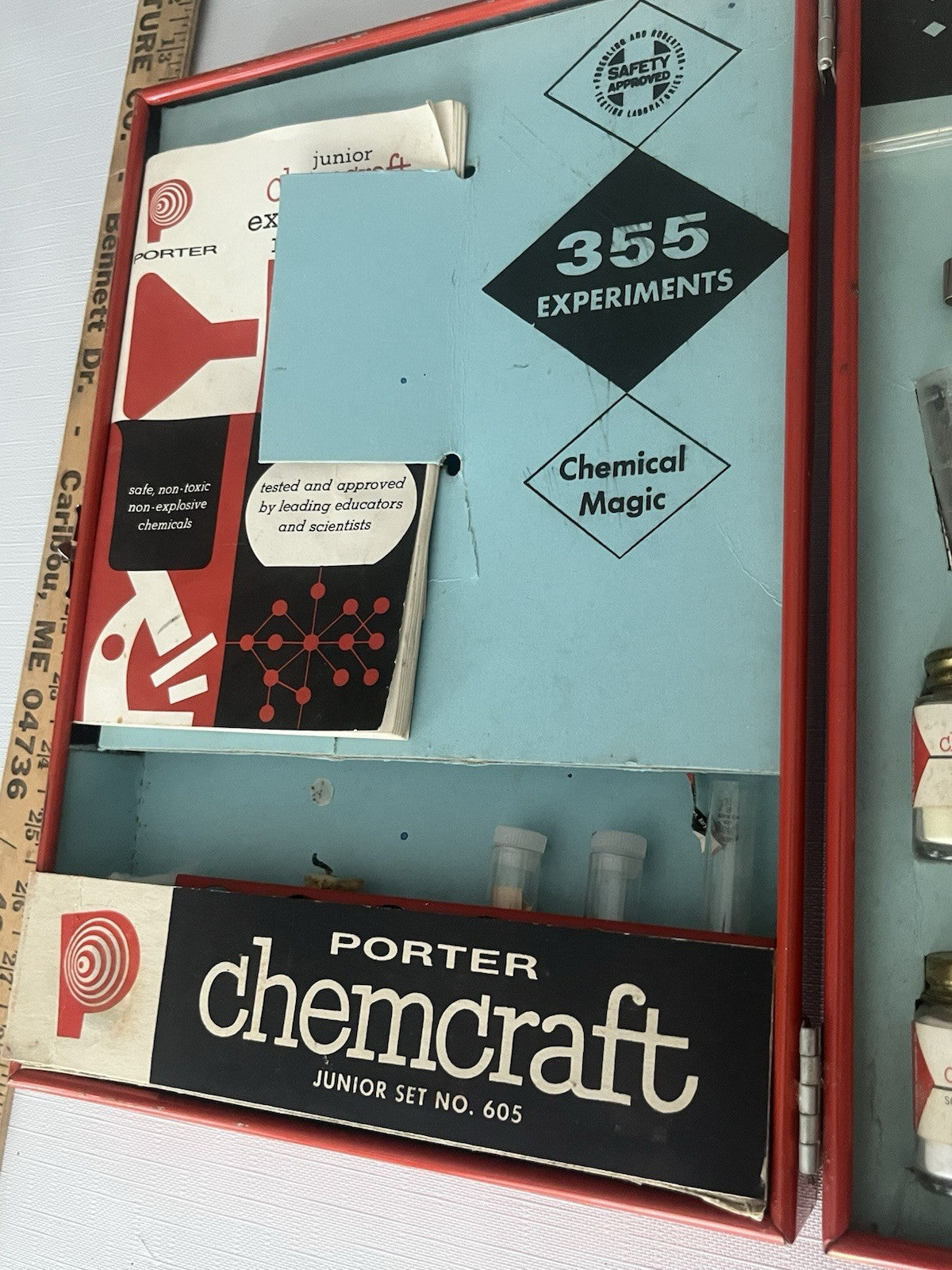 1950s Porters Chemcraft Home chemistry kit; original testing material, book.