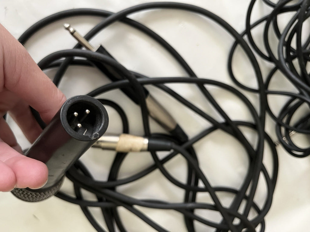 Lot of 2 Microphones Realistic Highball 33-984A/Starpower SP-9 & Cables Lot