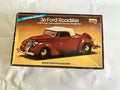 Lindberg 2142 1/32 Scale 1936 Ford Roadster Convertible Plastic Model Kit