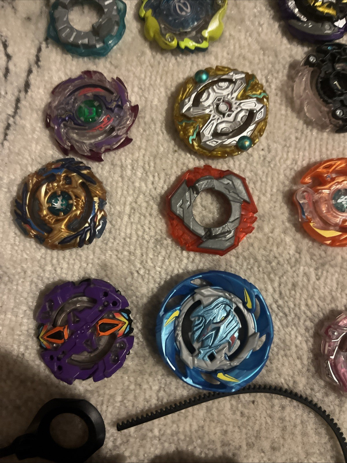beyblade metal fusion Lot Parts/Spinners