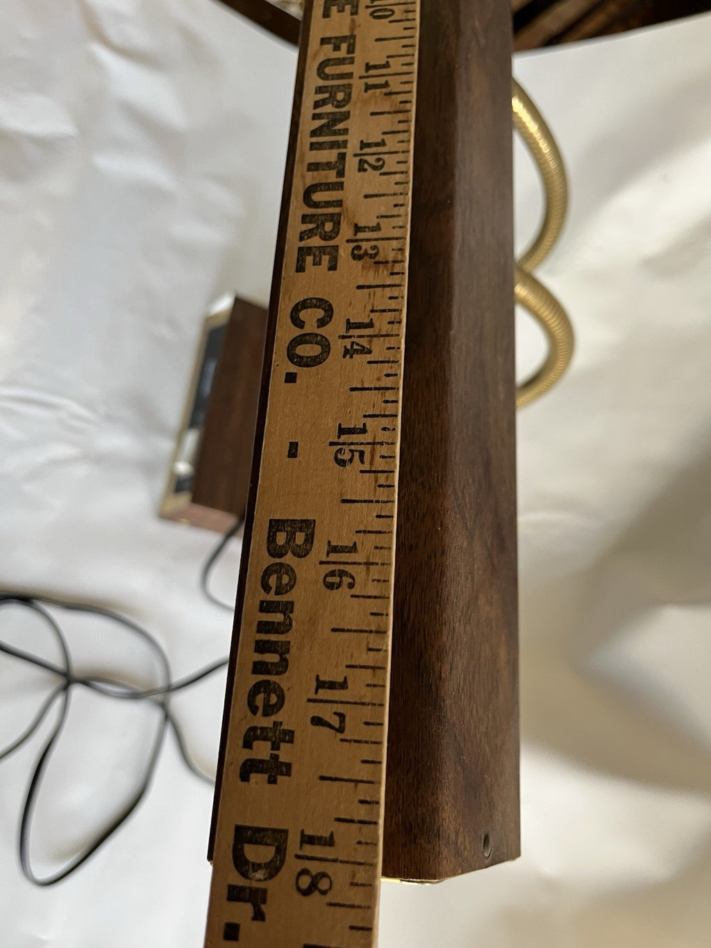Vintage Tensor Desk Bankers Lamp In Wood And Gold Finish, 18” Side Shade. Works!