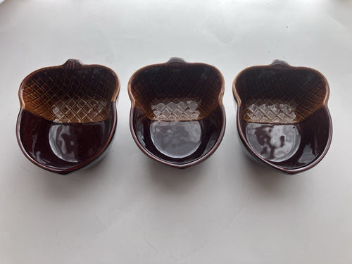 2011 Better Homes Stoneware Collection In Acorn Kitchen Set; 25 Pieces