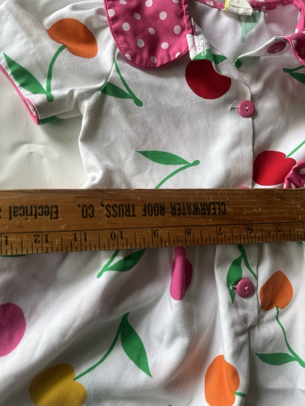 Vtg 90s Girls 12 month Cherry Romper; EUC, Vibrant Colors, Snaps, Short Sleeve