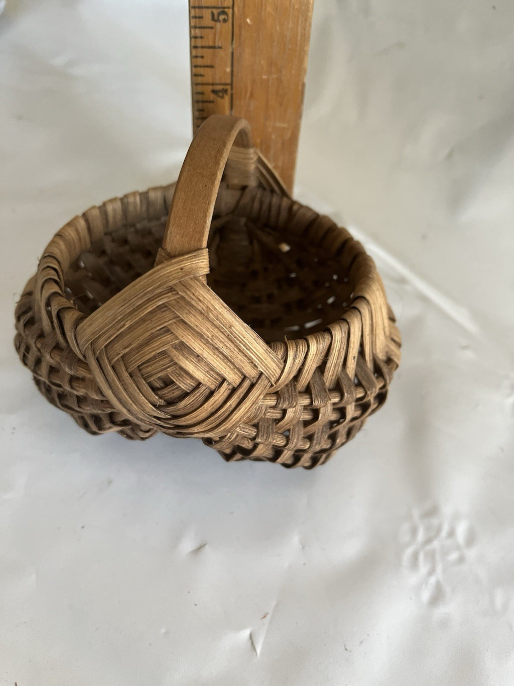 Vintage Small Buttocks Basket; 6x3” EVC