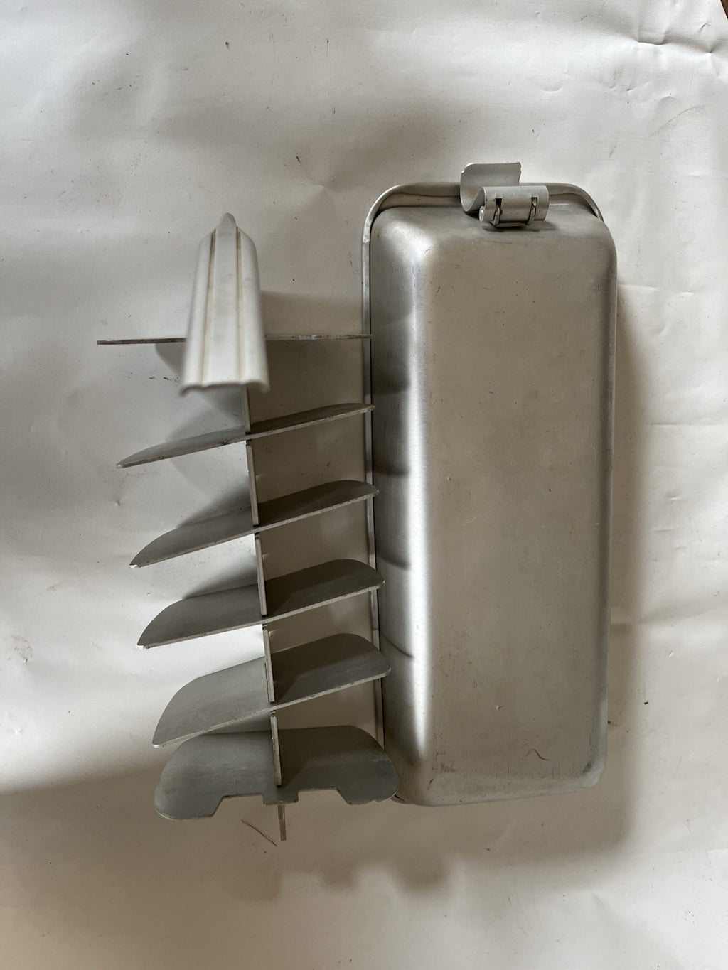 Vintage General Electric Metal Aluminum Ice Cube Tray