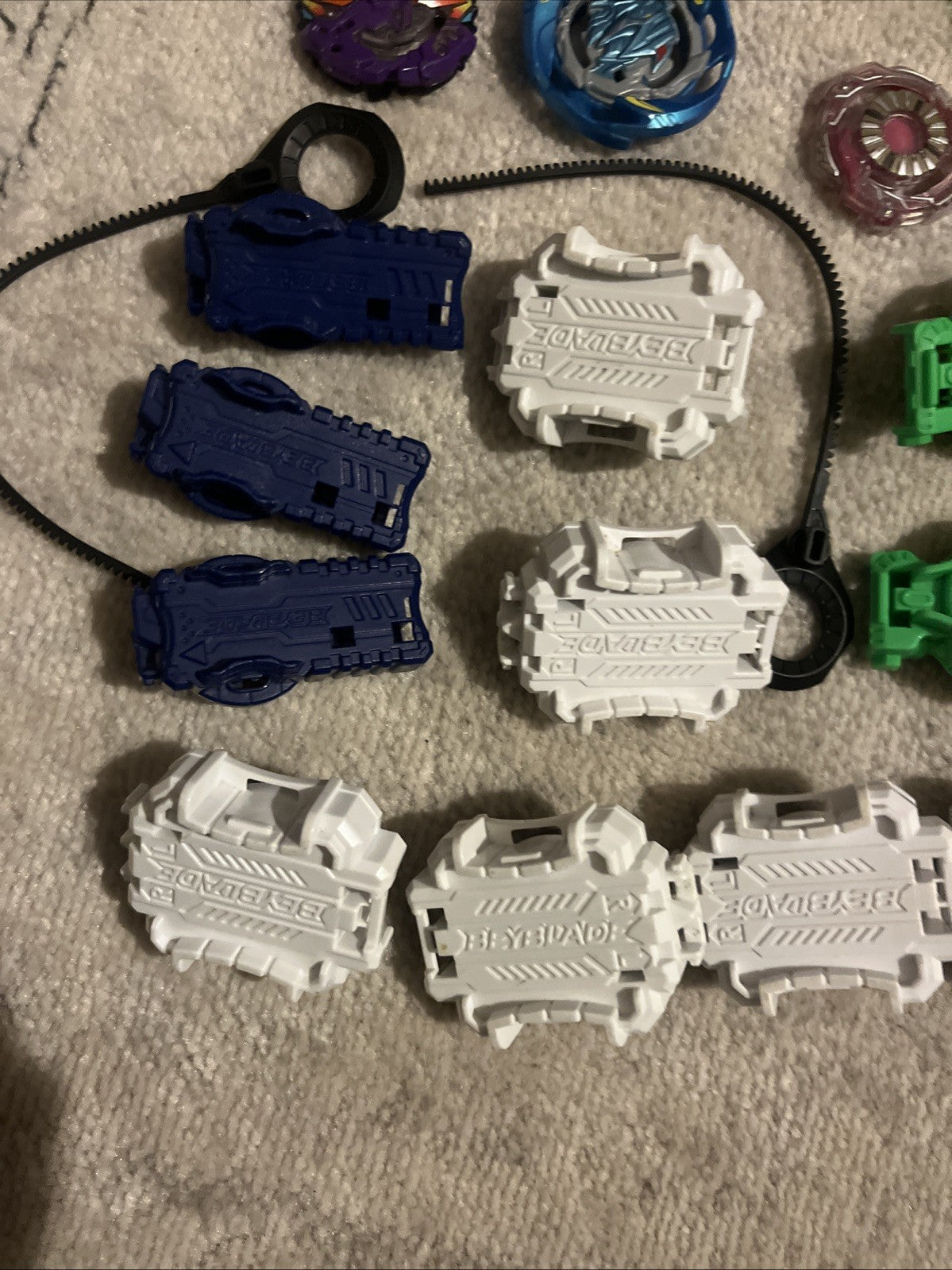 beyblade metal fusion Lot Parts/Spinners