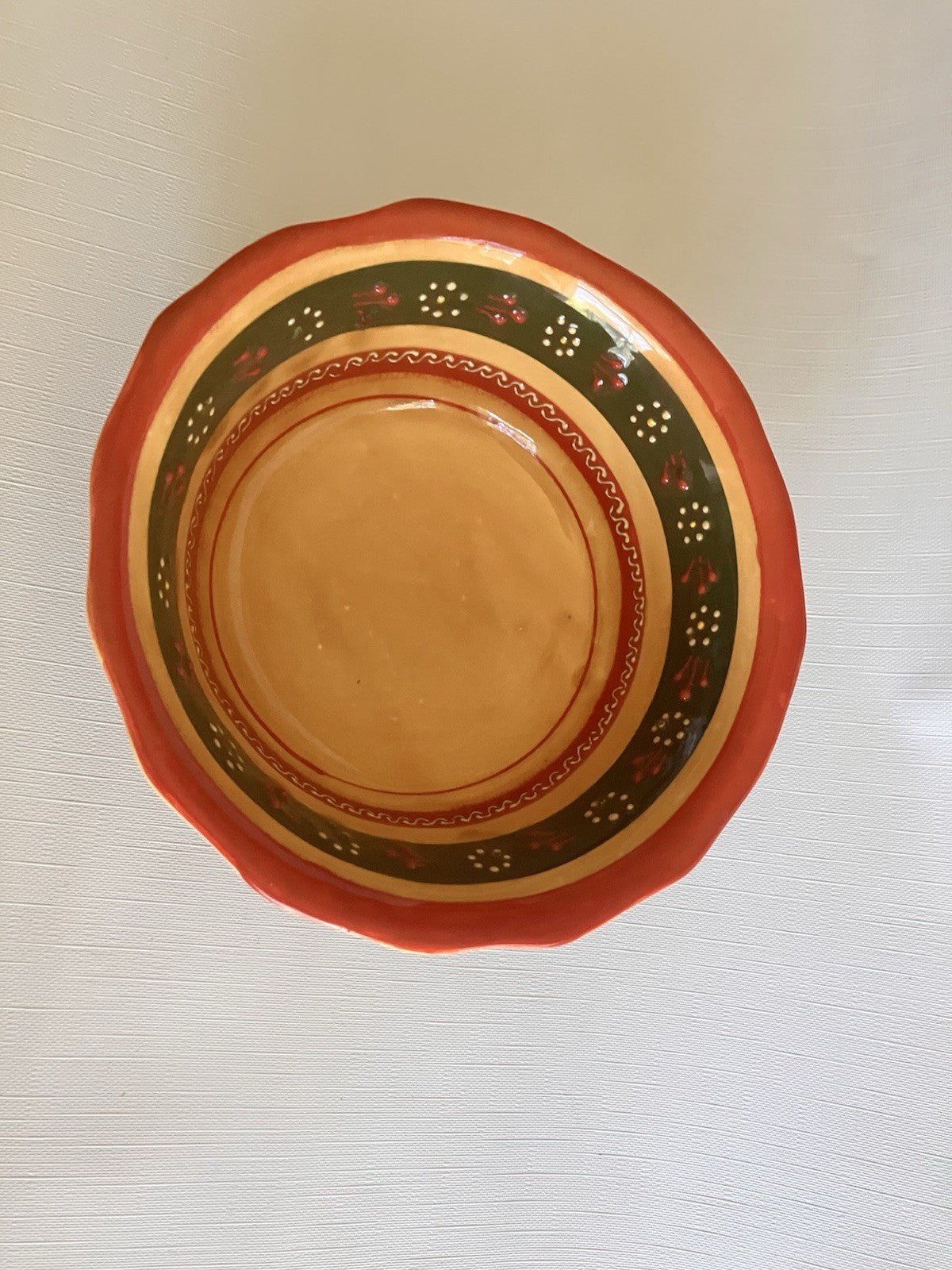 Mexican Talavera Hand-painted Scalloped Oval Bowl.