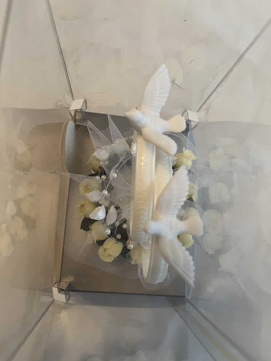 Vintage 1998 Wilson Cake Wedding Topper W/ Rings And Dove, Roses NOS