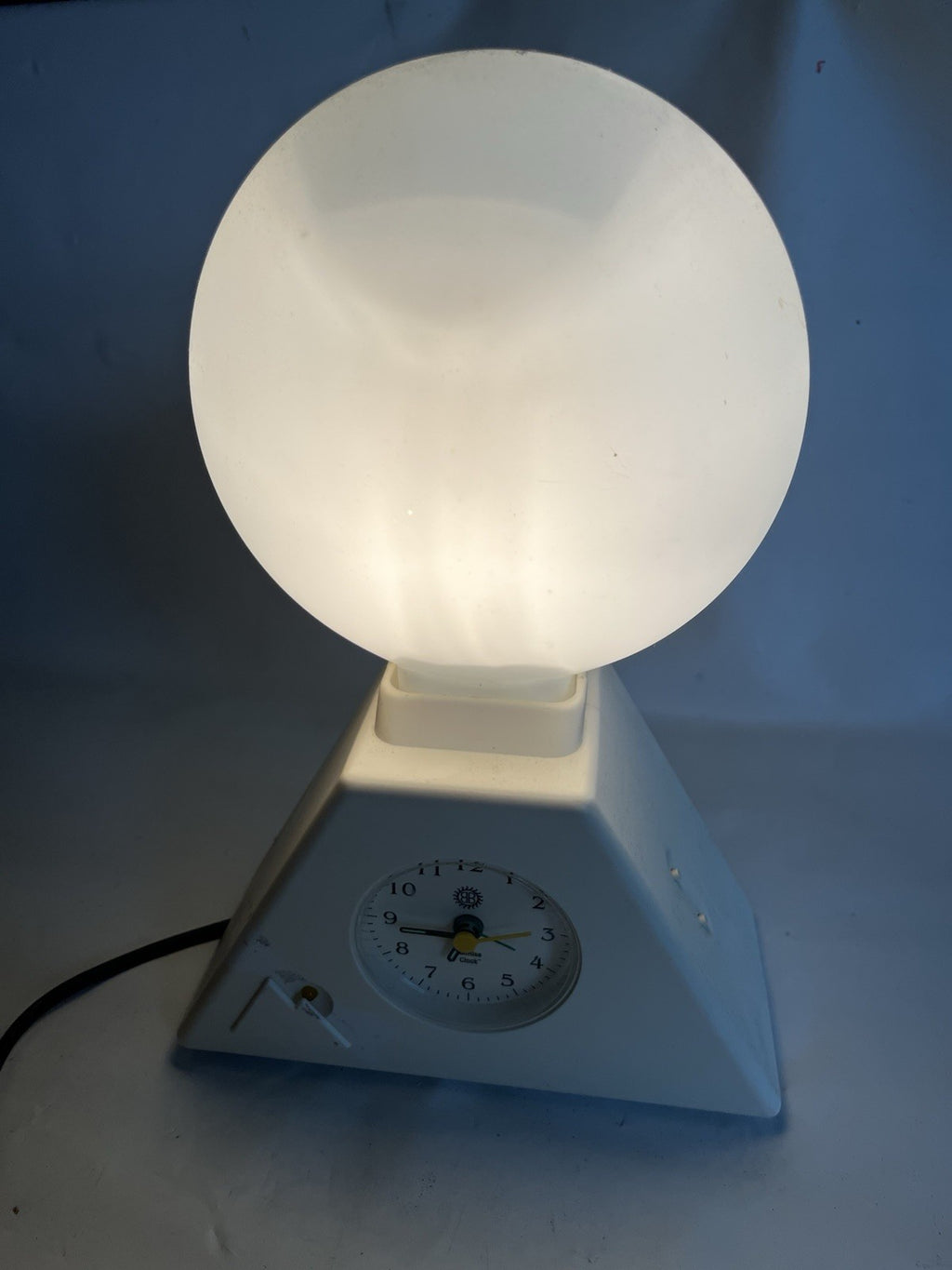 Bio Brite Sunrise Alarm Clock Vintage Tested And Working.