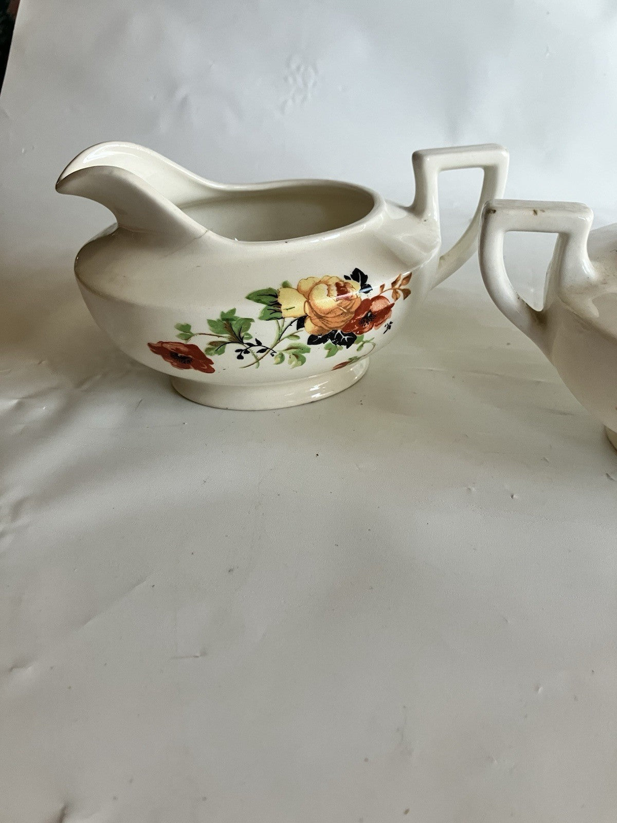 Vintage Homer Laughlin China Sugar Dish And Creamer; C49N8/13