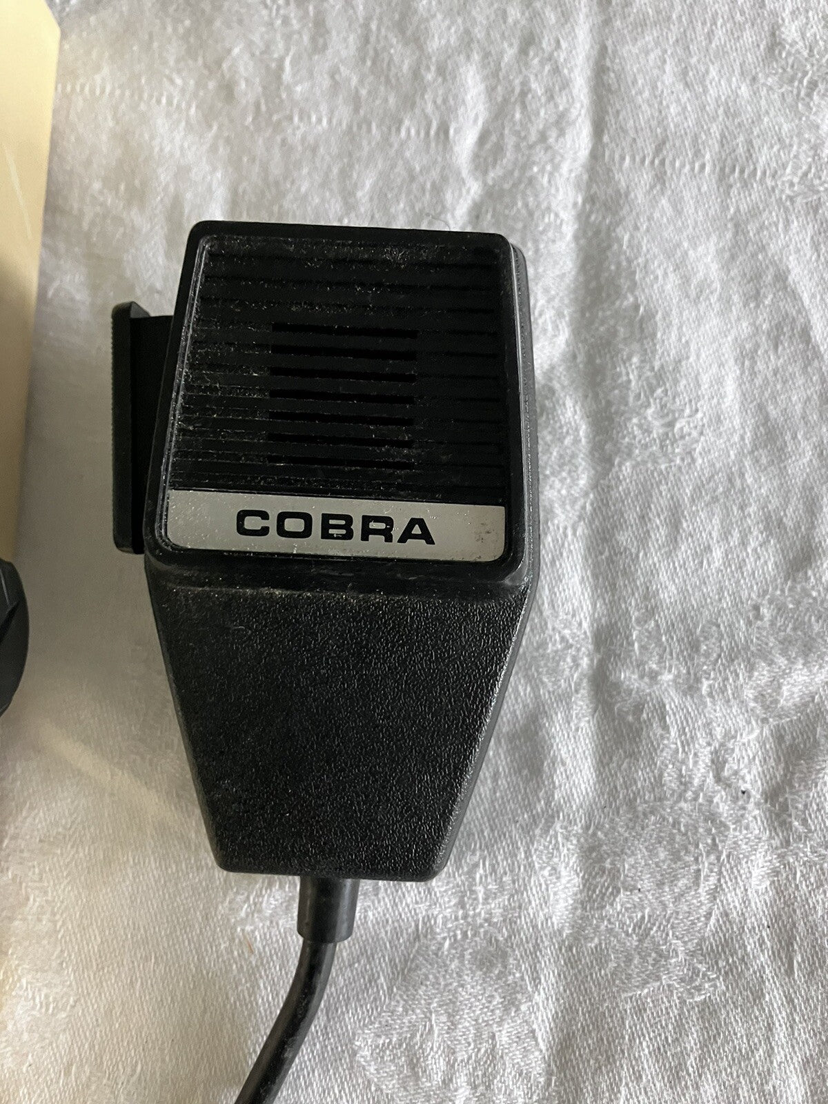Lorad XR-90 VHF Marine Radio With Microphone, Ship To Shore Radio
