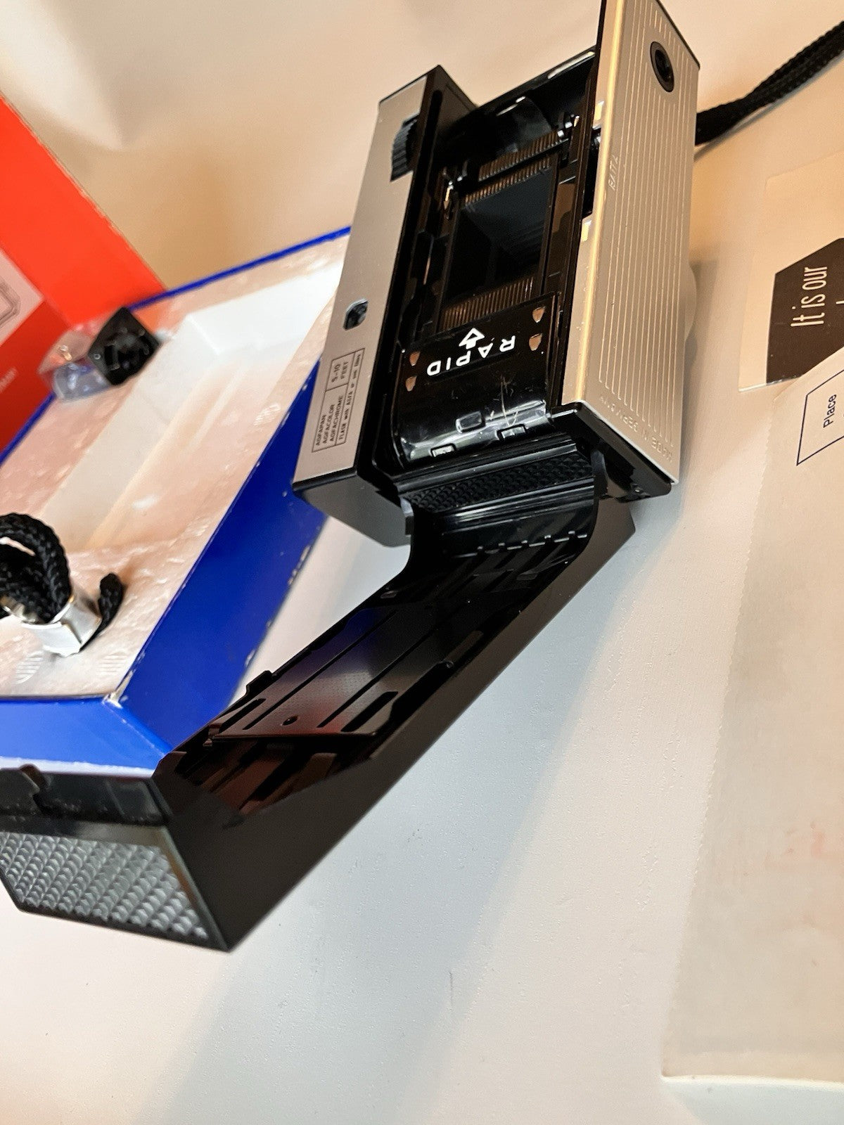 Vintage Agfa Isoflash Rapid C Instant Loading Camera with Box, Flashcube & More