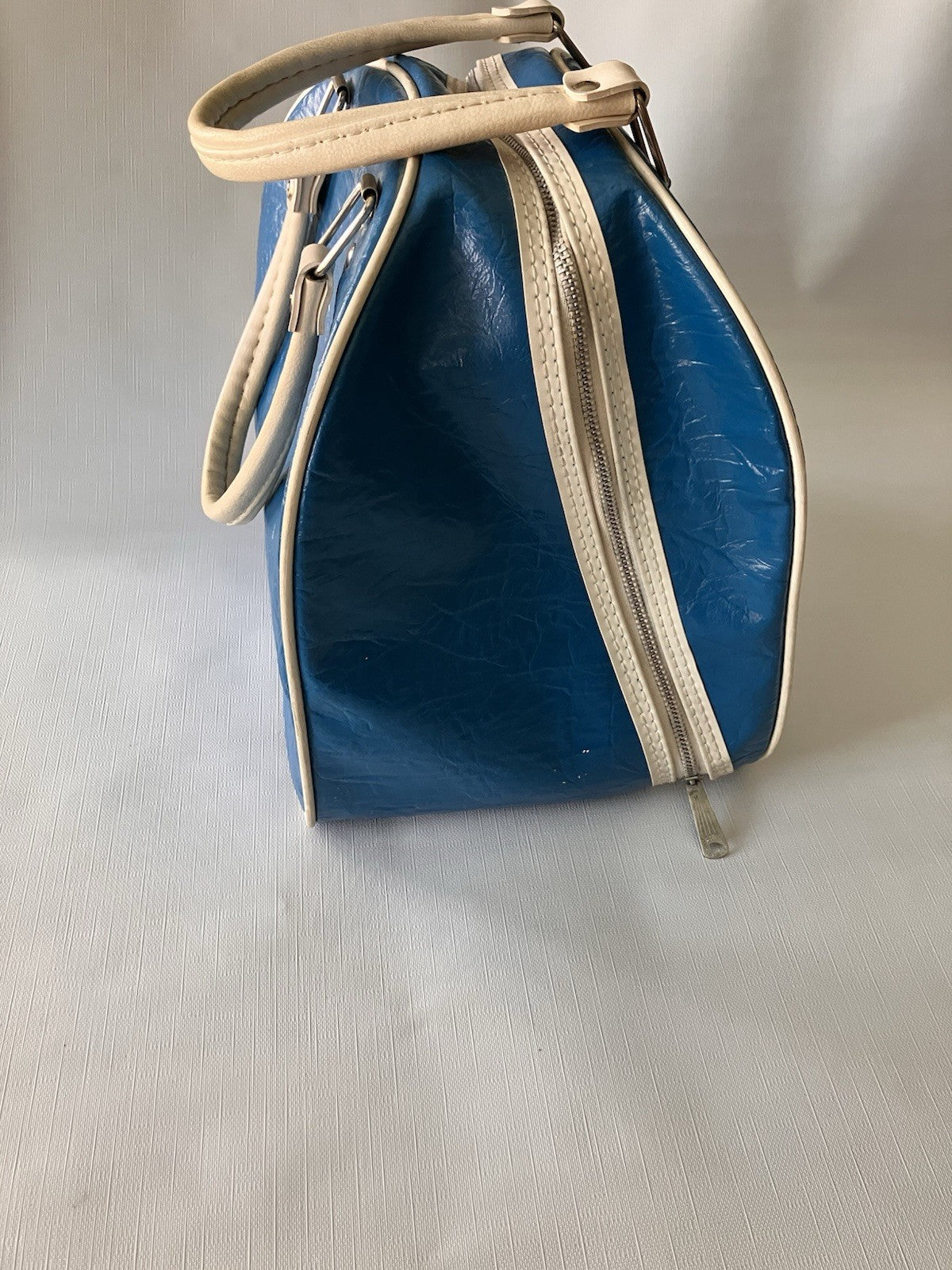 Vintage AMF Volt Blue Floral Print Bowling Bag