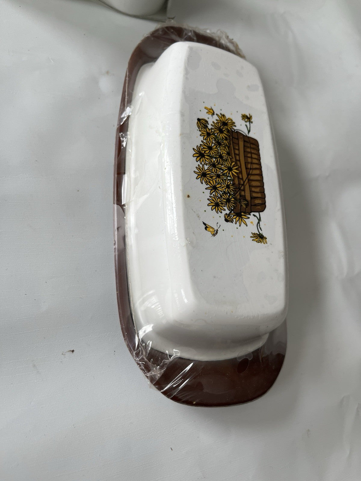 Vintage NOS Sterlite Daisy S/P Shaker And Butter Dish