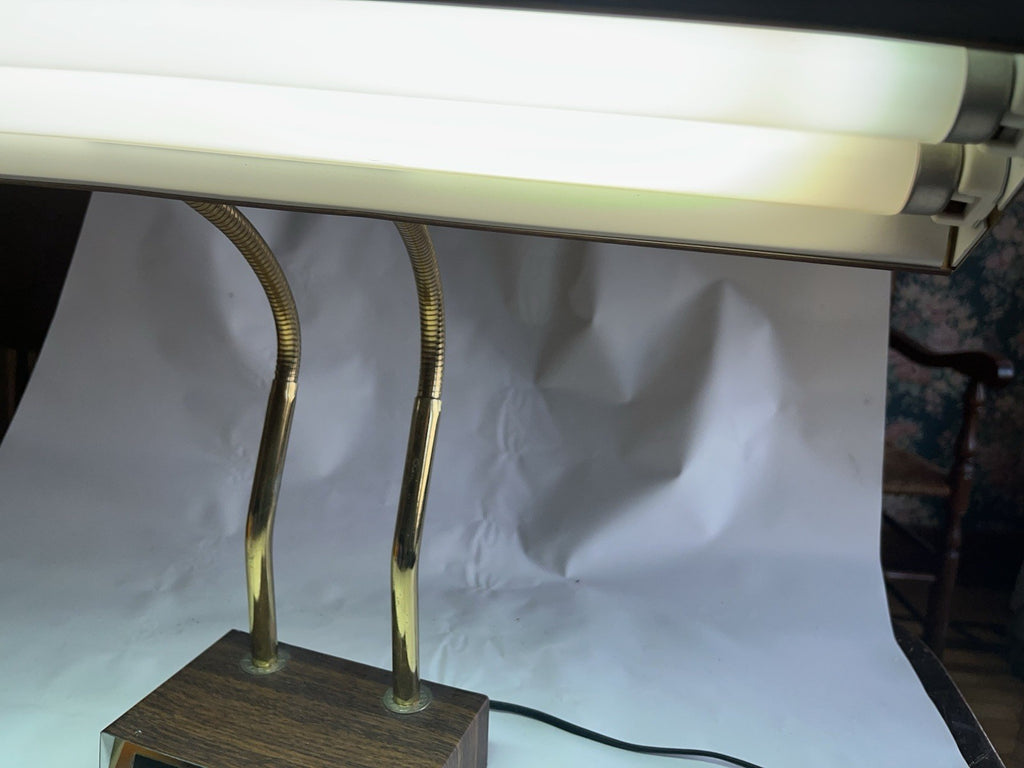 Vintage Tensor Desk Bankers Lamp In Wood And Gold Finish, 18” Side Shade. Works!