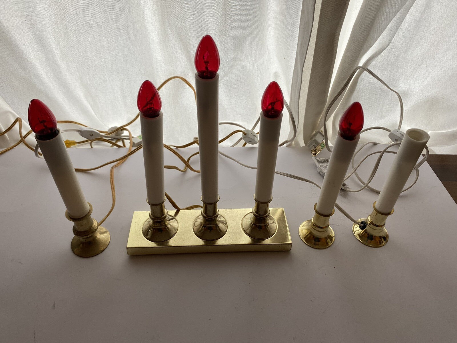 Lot of 4 Christmas Window Candles Lighted
