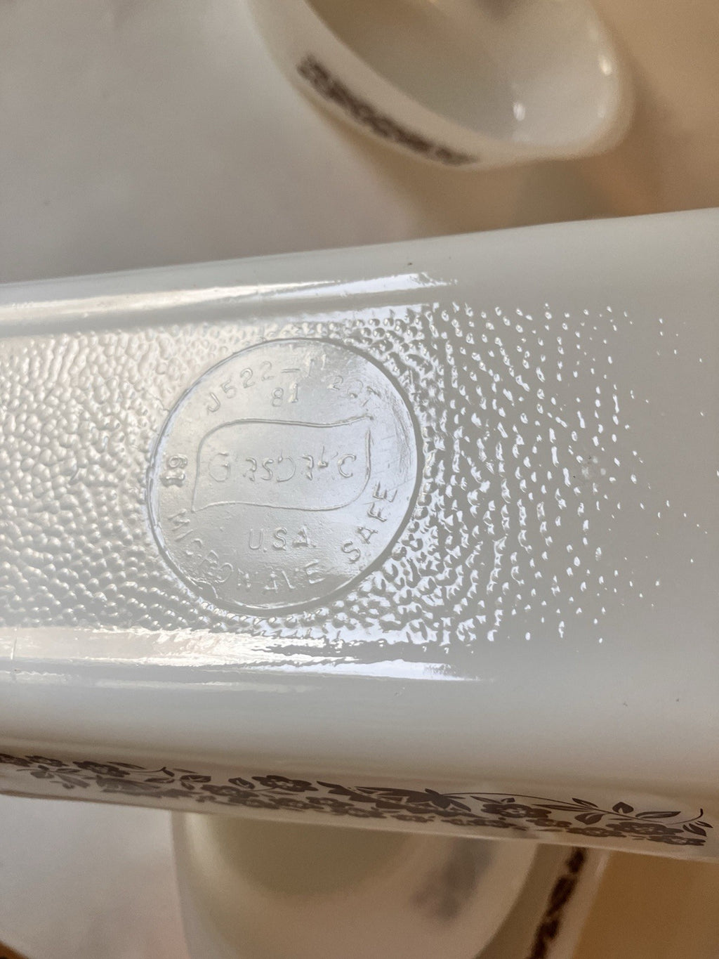 Vintage NOS In Box Jeanette Goldtone Floral Glasbake Ovenware 27 Piece Set #2512