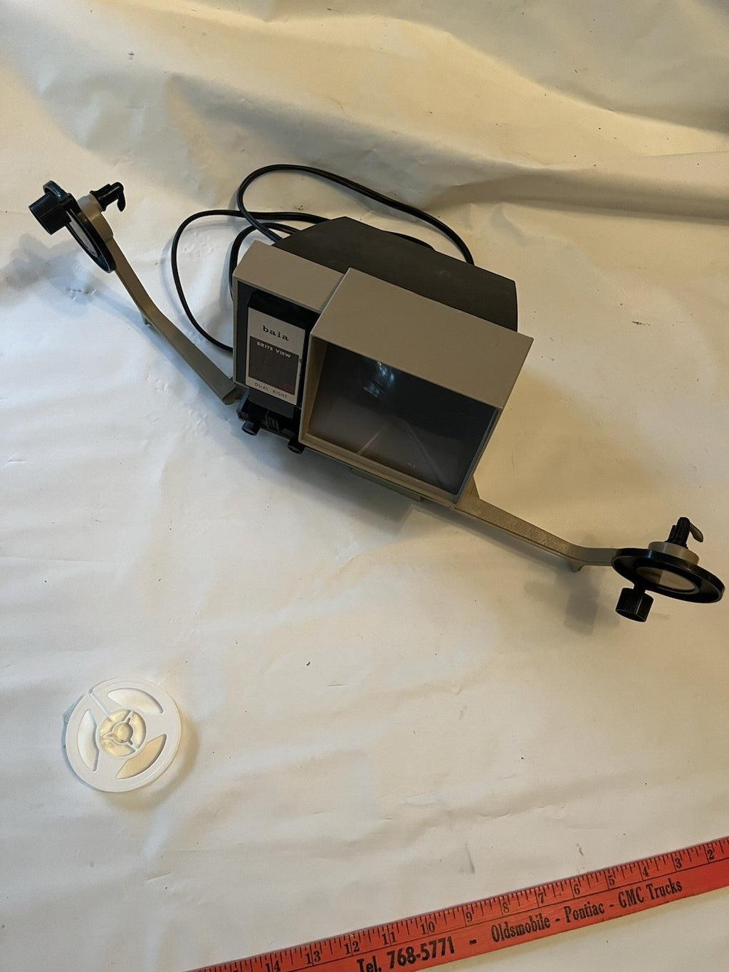 Vintage Baia Brite View Dual 8 Movie Film Editor, Works!