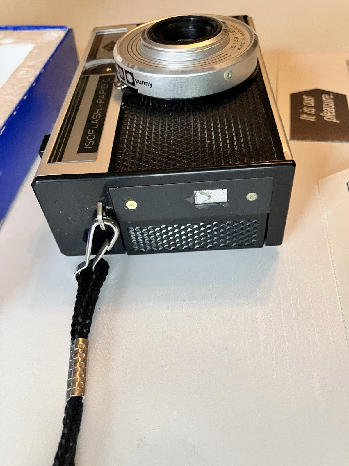 Vintage Agfa Isoflash Rapid C Instant Loading Camera with Box, Flashcube & More