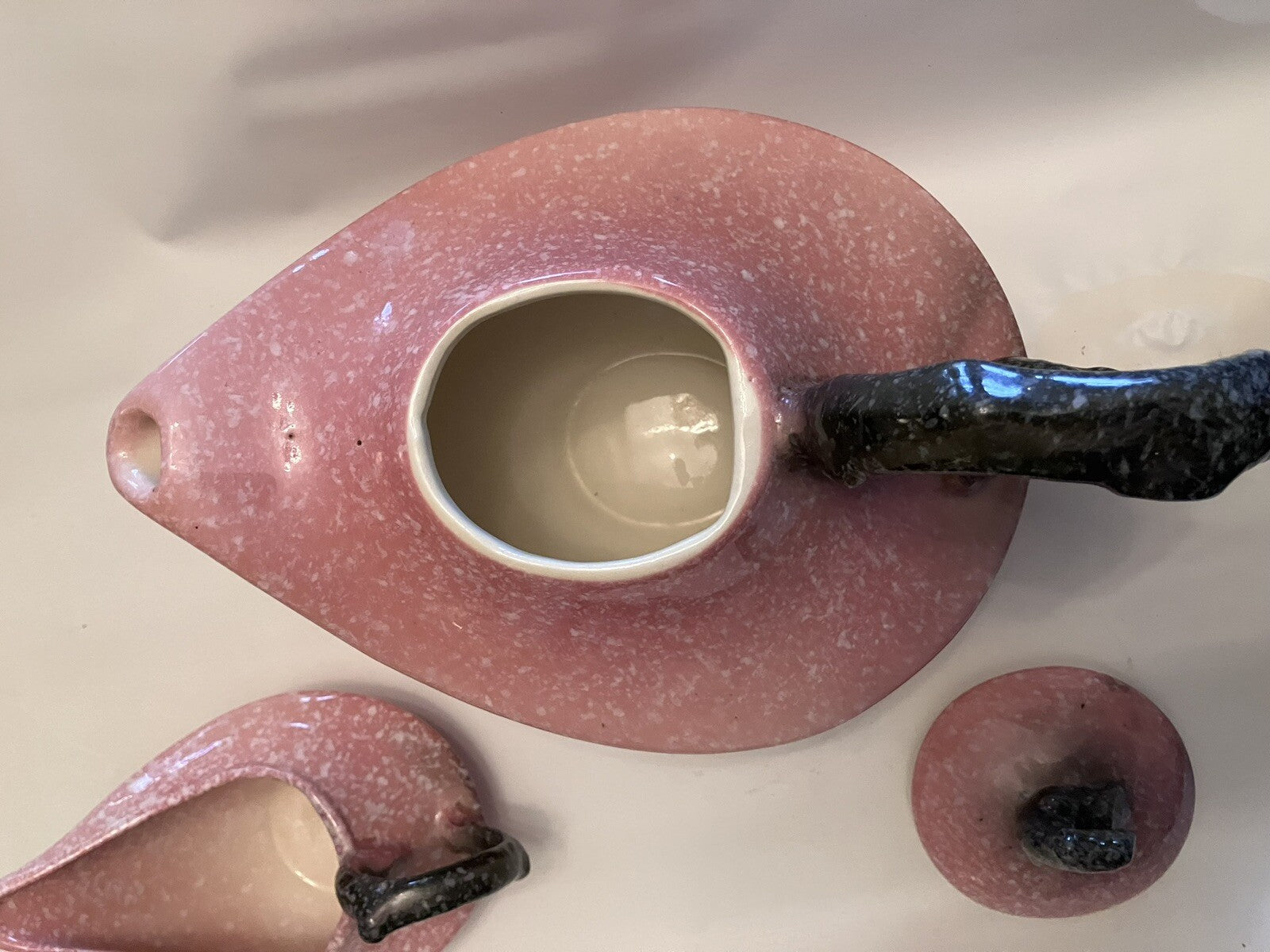 Vintage Hill Royal Pink & Black Genie Lamp Tea Pot and Creamer EVC