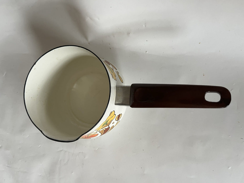 Vintage Country Flowers Sauce Pan Pot 1 Qt Sanko Ware Porcelain Enamel Japan
