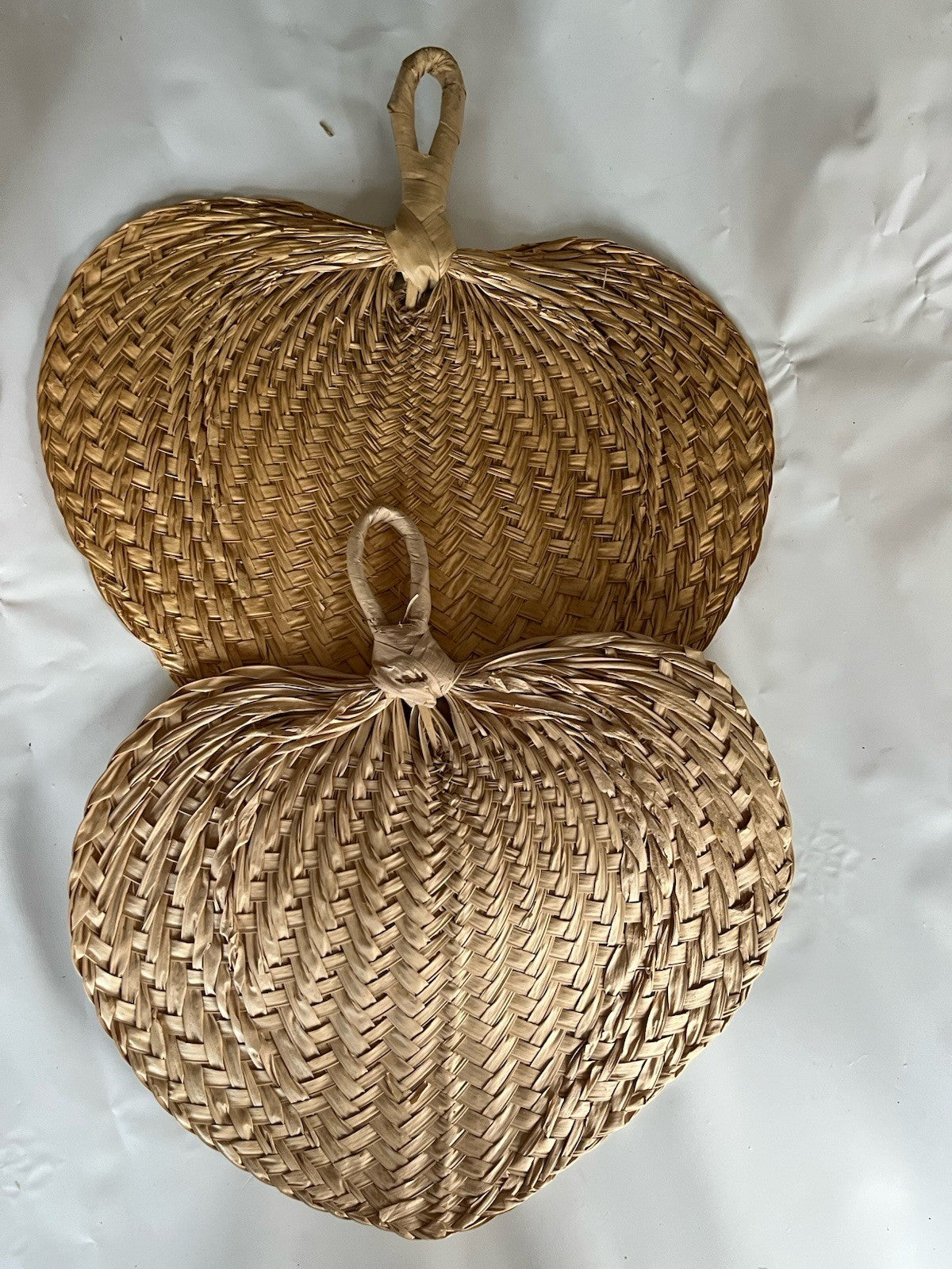 Vintage 12” Handwoven Palm Grass Wall Hanging. Boho Decor, 70/Cottage