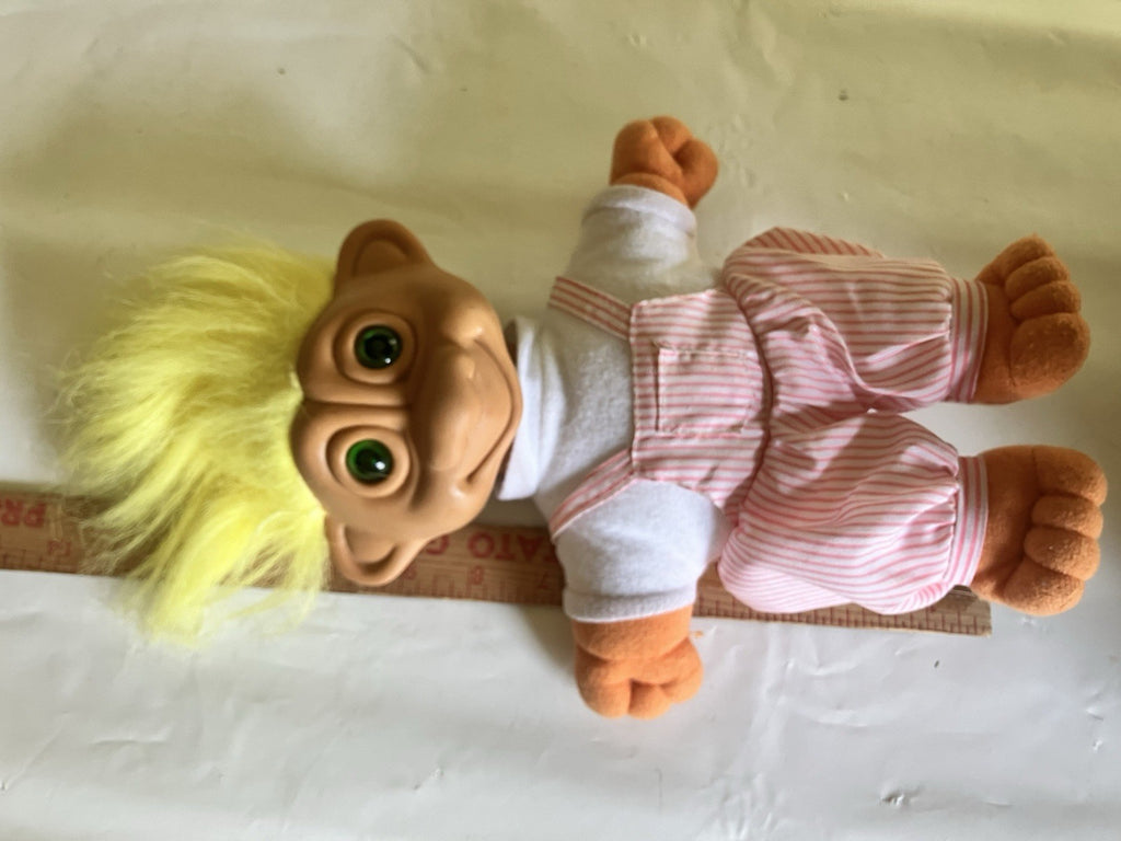Vtg. 1992 Soma Glo Troll Doll; Light Up Green Eyes W/ Yellow Hair. Pink/white