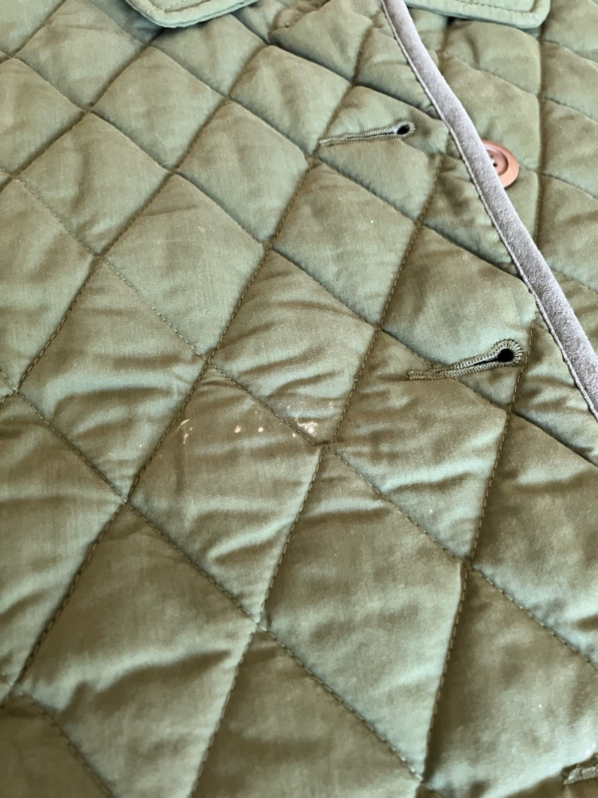 LL Bean Women’s Green Quilted Vest Size M Petite