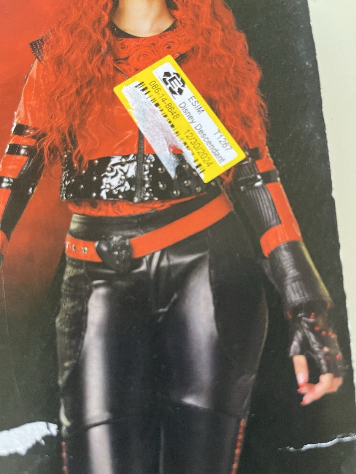Disney Descendants The Rise of Red Singing Doll Sings Seeing Red New Damaged Box