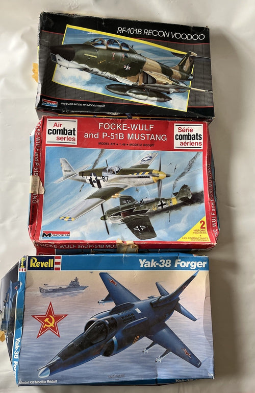 3-Vintage Model Kits  RF-101B Recon Kit; Reveal Yak-38 Forger; P-51B 1:48 Scale