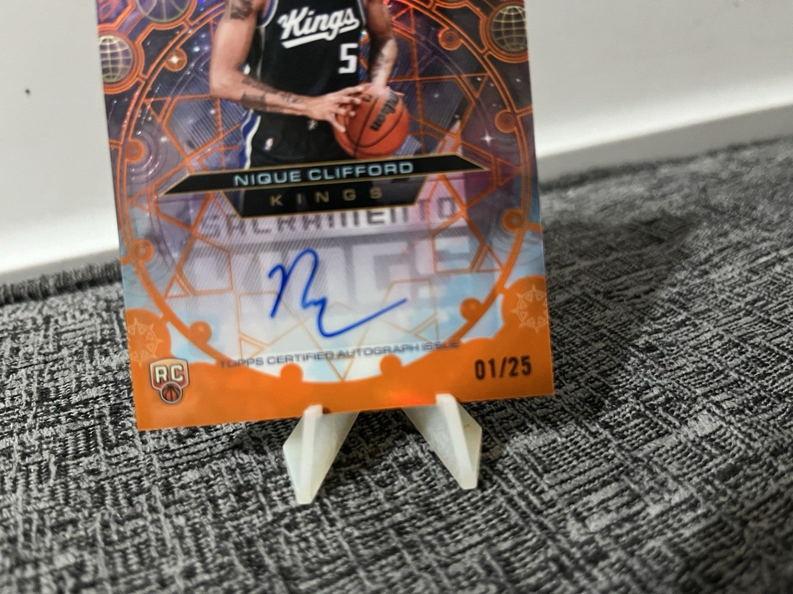 2025/26 Topps Chrome Nique Clifford Autograph Chromograph Orange 1/25