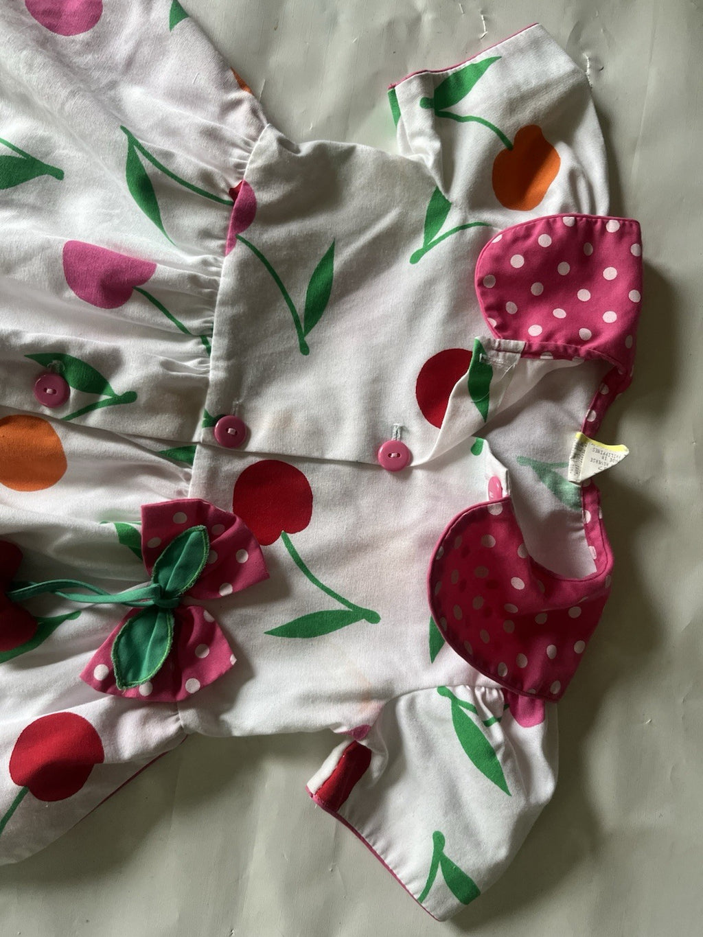 Vtg 90s Girls 12 month Cherry Romper; EUC, Vibrant Colors, Snaps, Short Sleeve