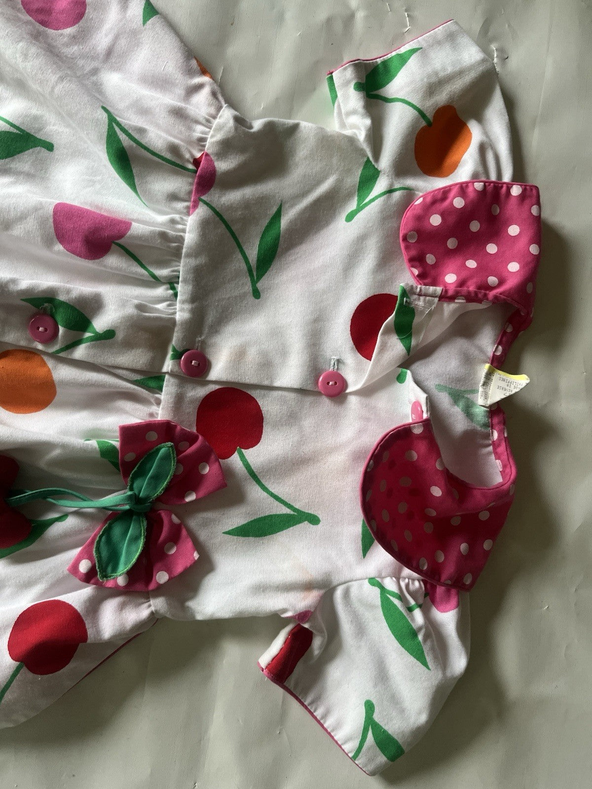 Vtg 90s Girls 12 month Cherry Romper; EUC, Vibrant Colors, Snaps, Short Sleeve