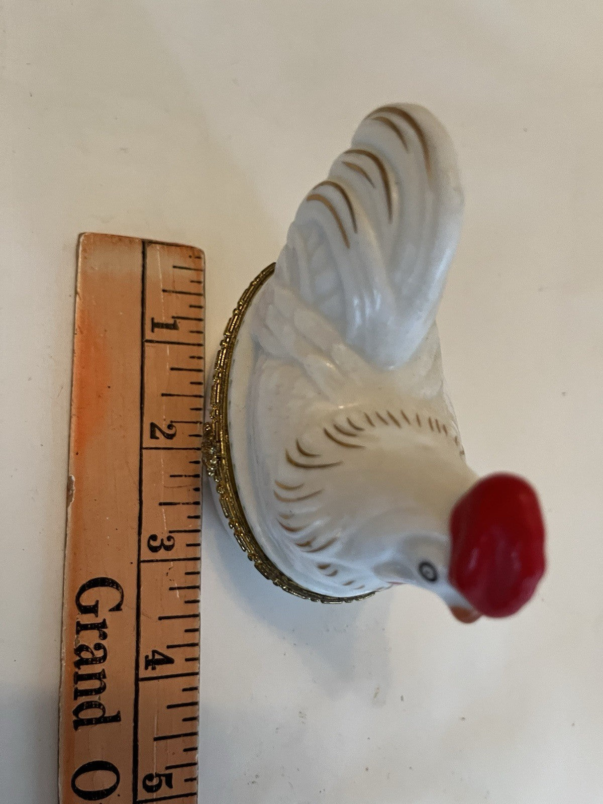 Vintage Chicken Hen Trinket Dish With Trunk Style Opening; Gold Tone Rim