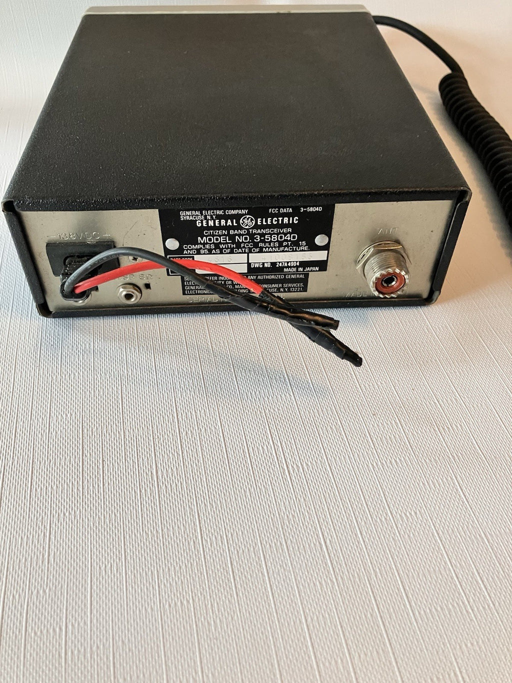 General Electric CB Radio Model 3-58040 40 Channel PLL System With Handheld