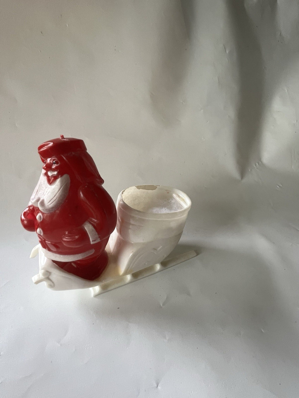Vintage Christmas Rosbro Plastic Santa Claus White Sleigh Candy Container BROKE