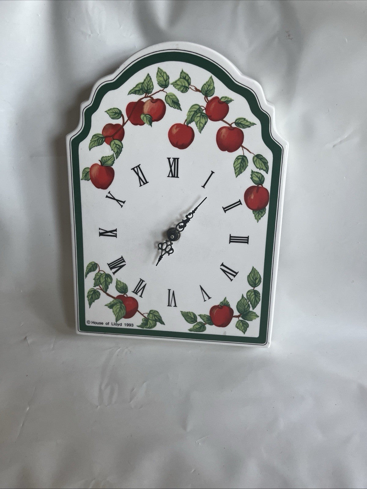 Vintage 1993 House Of Lloyd 12” Tall Apple Clock
