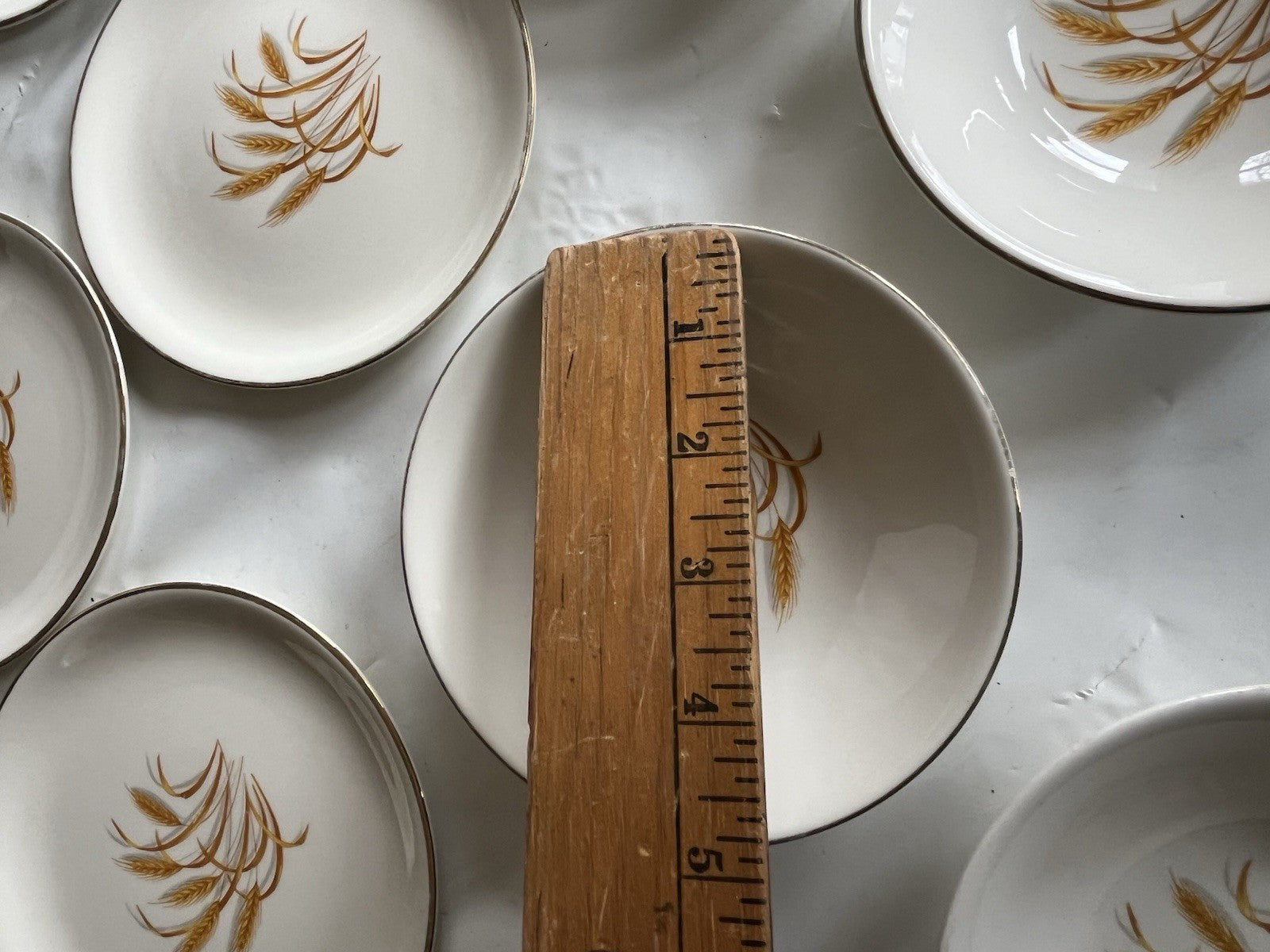 Homer Laughlin Mixed LotGolden Wheat Gold Trim Plates Bowls Serving Dish 23 Pc