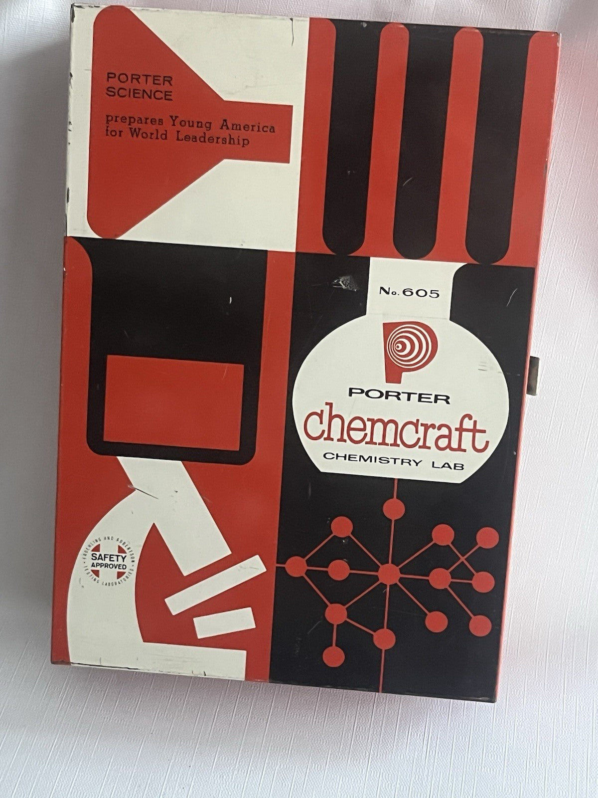 1950s Porters Chemcraft Home chemistry kit; original testing material, book.