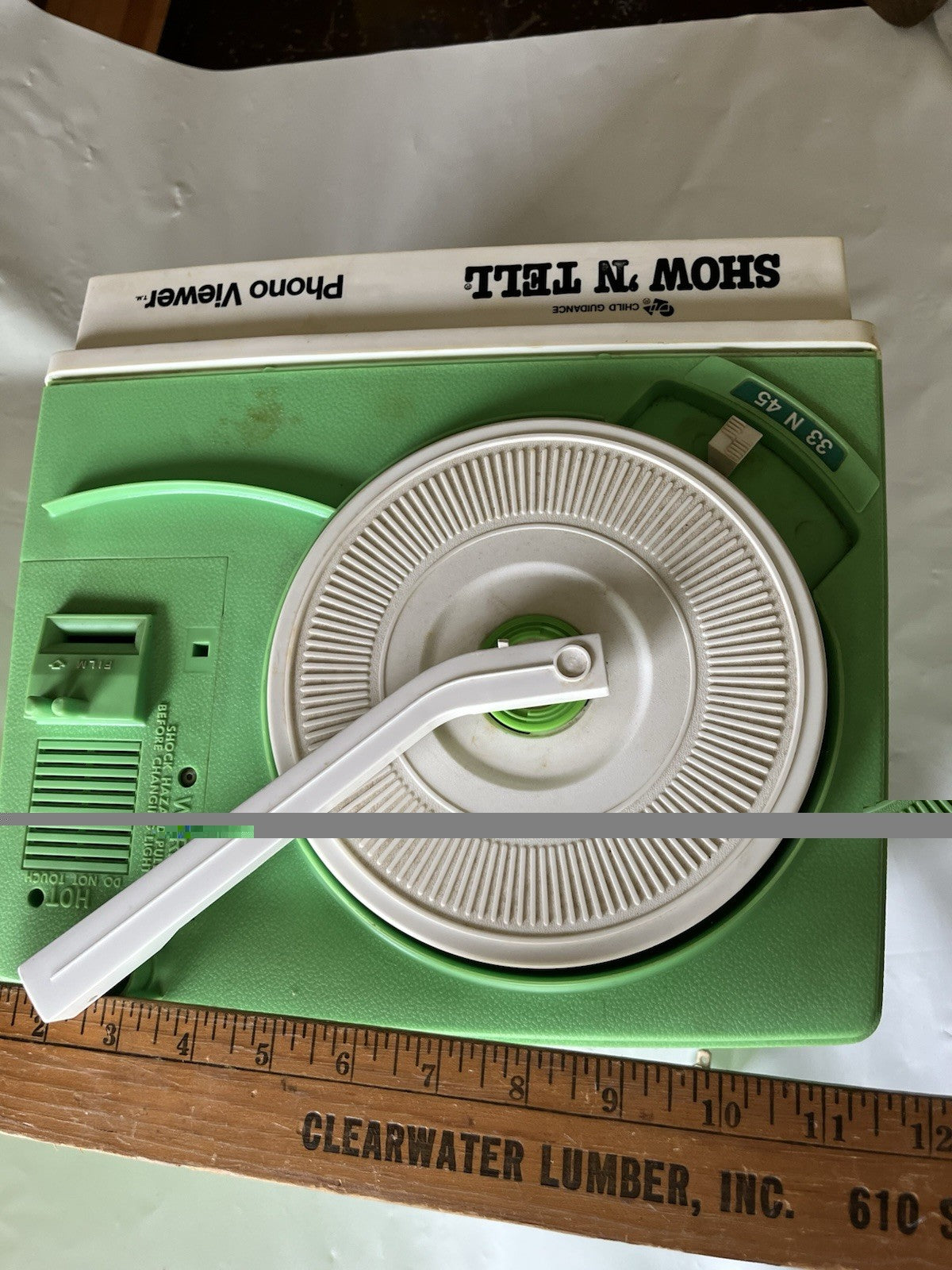 Vintage Child Guidance Show ‘N Tell Green Phono-viewer. Working Condition, GVC
