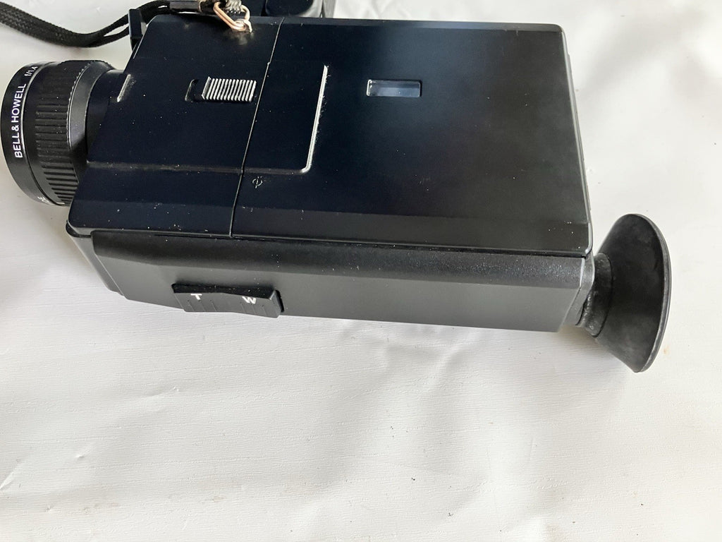 Vintage Black Bell & Howell T20 XL Super 8 Camera With Handle Attachment